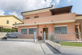 C006 - Camerano, nuovo trilocale con giardino